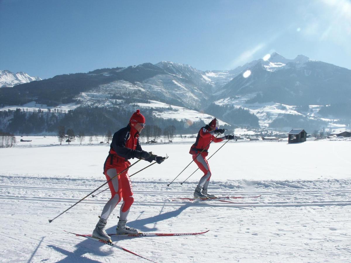 Hotel Gasthof Kroell - Inkl Nationalpark-Karte, 1 X Grossglockner Hochalpenstrasse Kostenlos, 1X Gerlos Alpenstrasse Kostenlos, Krimmler Wasserfaelle Kostenlos, Verschiedene Bergbahnen Kostenlos, Badesee Kostenlos, Bus & Zug Kostenlos, Genusskueche, Нидернзилль Экстерьер фото