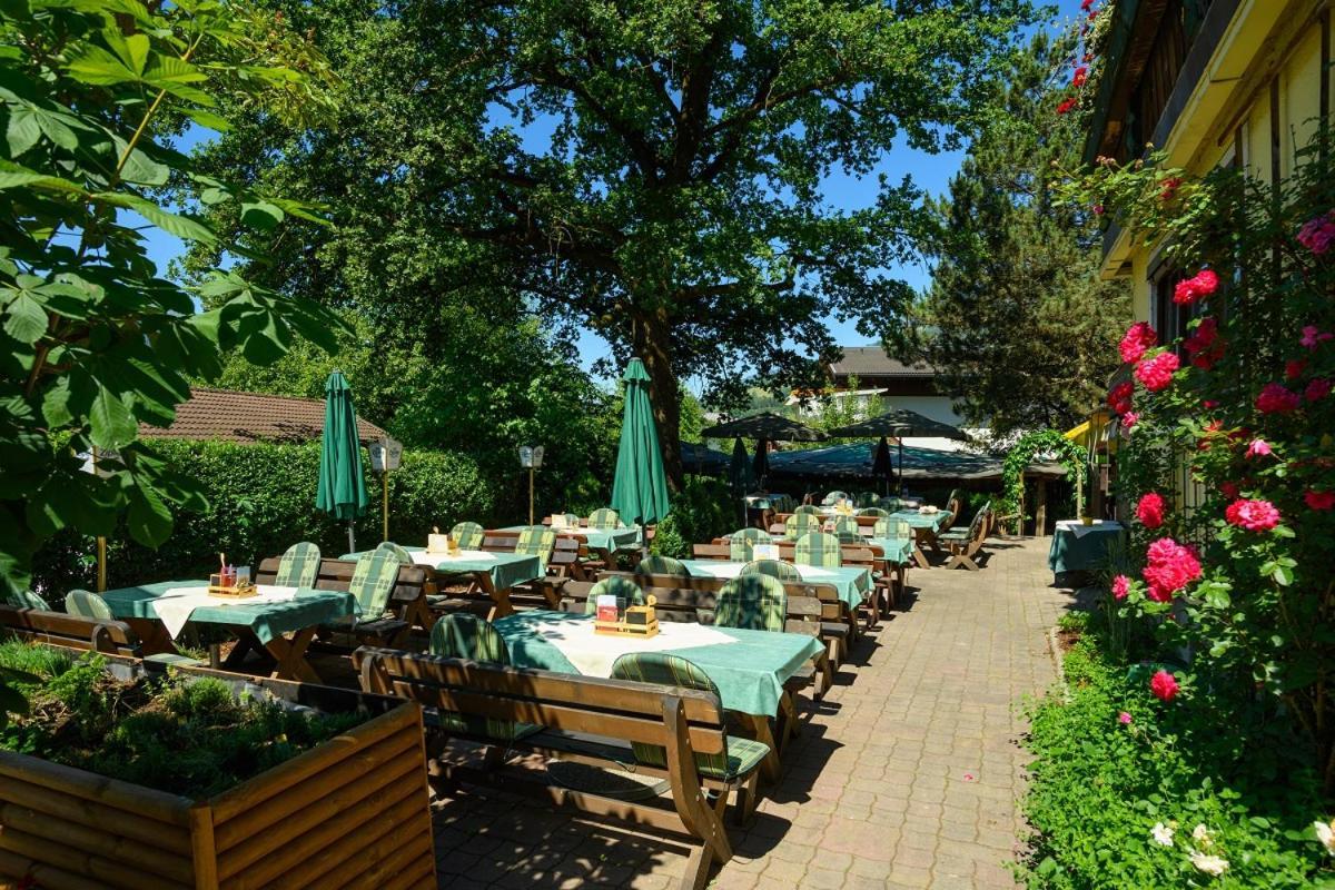 Hotel Gasthof Kroell - Inkl Nationalpark-Karte, 1 X Grossglockner Hochalpenstrasse Kostenlos, 1X Gerlos Alpenstrasse Kostenlos, Krimmler Wasserfaelle Kostenlos, Verschiedene Bergbahnen Kostenlos, Badesee Kostenlos, Bus & Zug Kostenlos, Genusskueche, Нидернзилль Экстерьер фото