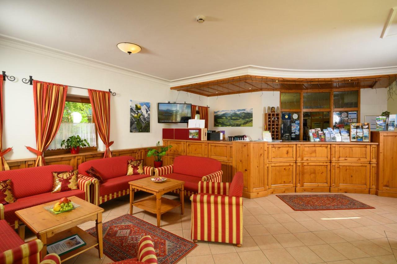 Hotel Gasthof Kroell - Inkl Nationalpark-Karte, 1 X Grossglockner Hochalpenstrasse Kostenlos, 1X Gerlos Alpenstrasse Kostenlos, Krimmler Wasserfaelle Kostenlos, Verschiedene Bergbahnen Kostenlos, Badesee Kostenlos, Bus & Zug Kostenlos, Genusskueche, Нидернзилль Экстерьер фото